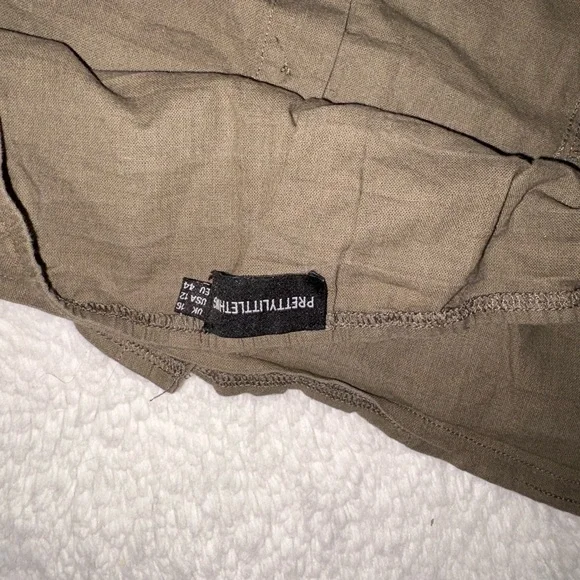 💚PrettyLittleThing💚 Khaki Green Linen Halterneck Crop Top - Picture 3 of 3